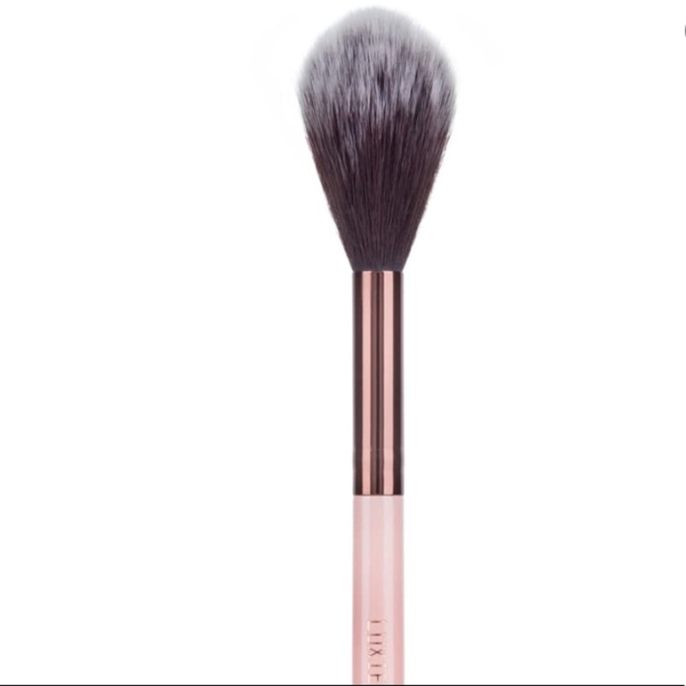 Luxie pro precision tapered brush 640